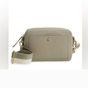 Madewell The Transport Camera Bag in Forgotten Landscape